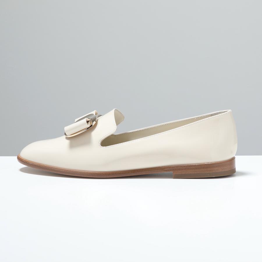 Ferragamo フェラガモ 9 EE ホワイト ローファー 保存袋・箱付き FERRAGAMO（フェラガモ） サルヴァトーレフェラガモ Salvatore