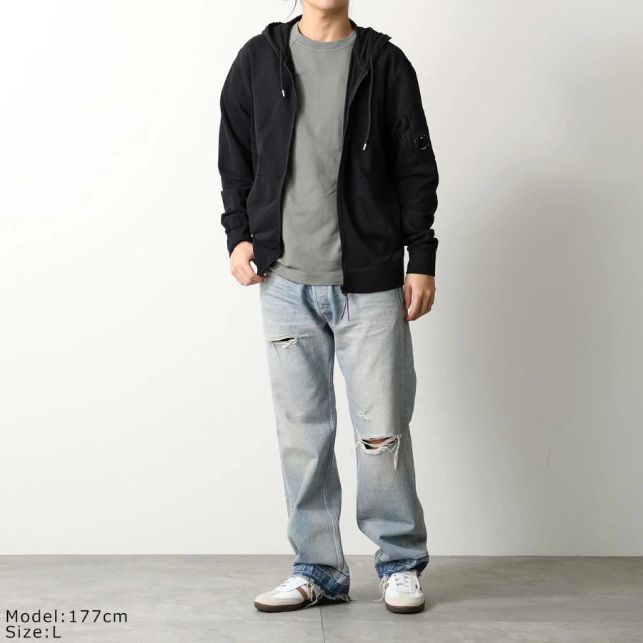 C.P. COMPANY（シーピーカンパニー） パーカー LIGHT FLEECE ZIP