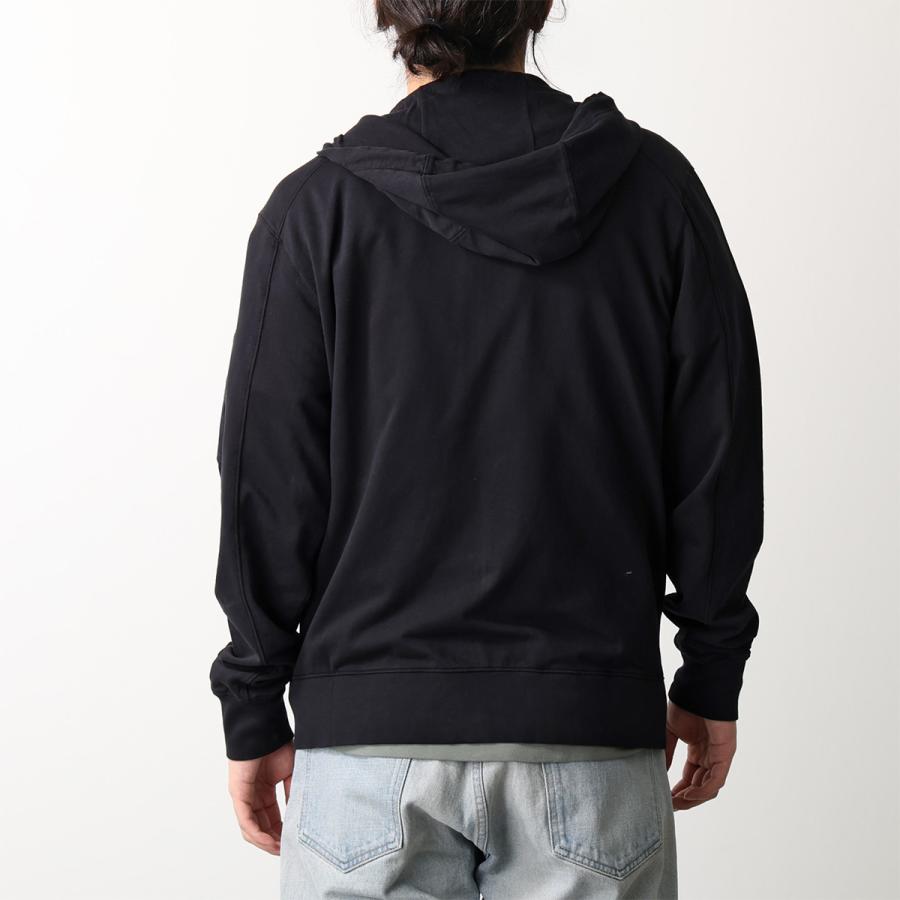 C.P. COMPANY（シーピーカンパニー） パーカー LIGHT FLEECE ZIP