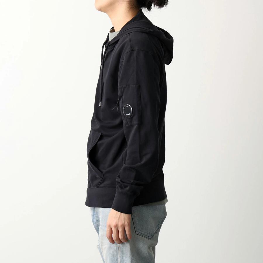 C.P. COMPANY（シーピーカンパニー） パーカー LIGHT FLEECE ZIP