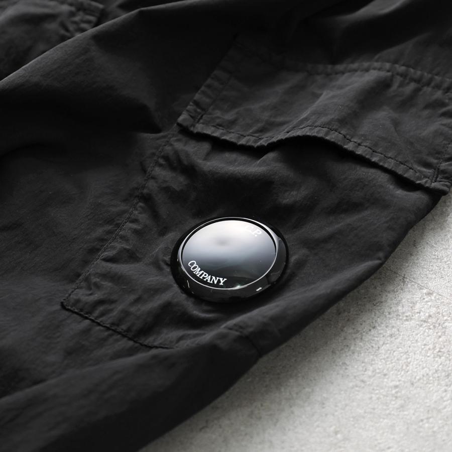 C.P.COMPANY シーピーカンパニー ナイロンジャケット Chrome-R Hooded Lens OS 20CMOS058A 005904G メンズ フード付き 999の画像