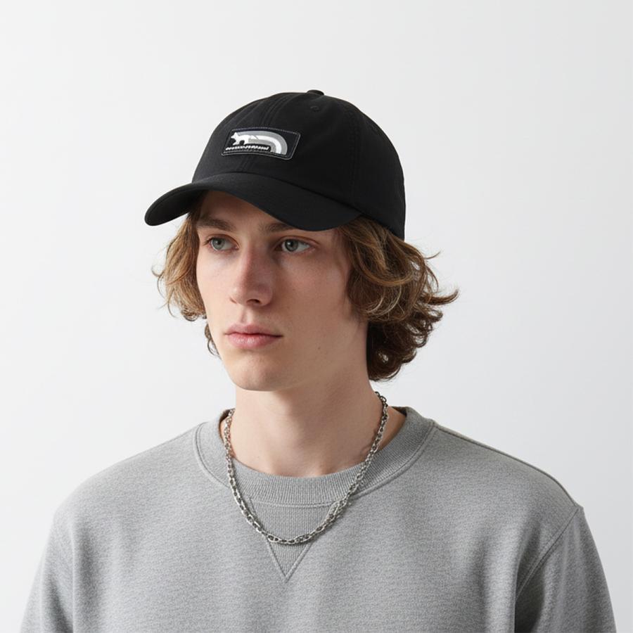MAISON KITSUNE（メゾン キツネ） ベースボールキャップ FLASH FOX 6P