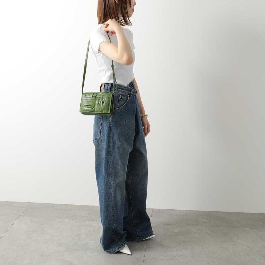 BOTTEGA VENETA（ボッテガ・ヴェネタ） ショルダーバッグ カセット