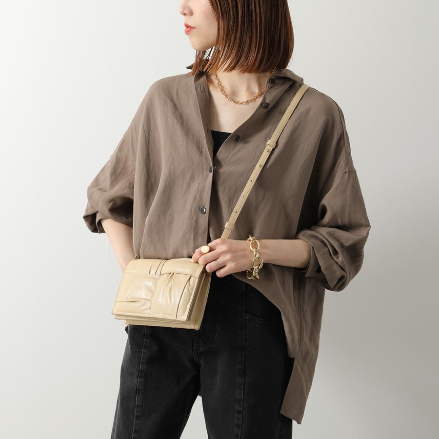BOTTEGA VENETA ベージュ ボディバッグ　ウェビング　ボッテガ BOTTEGA VENETA（ボッテガ・ヴェネタ） ショルダーバッグ カセット