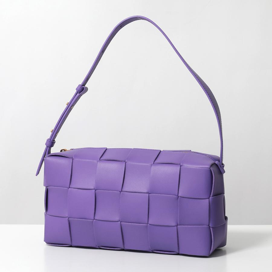 BOTTEGA VENETA（ボッテガ・ヴェネタ） ハンドバッグ ブリック