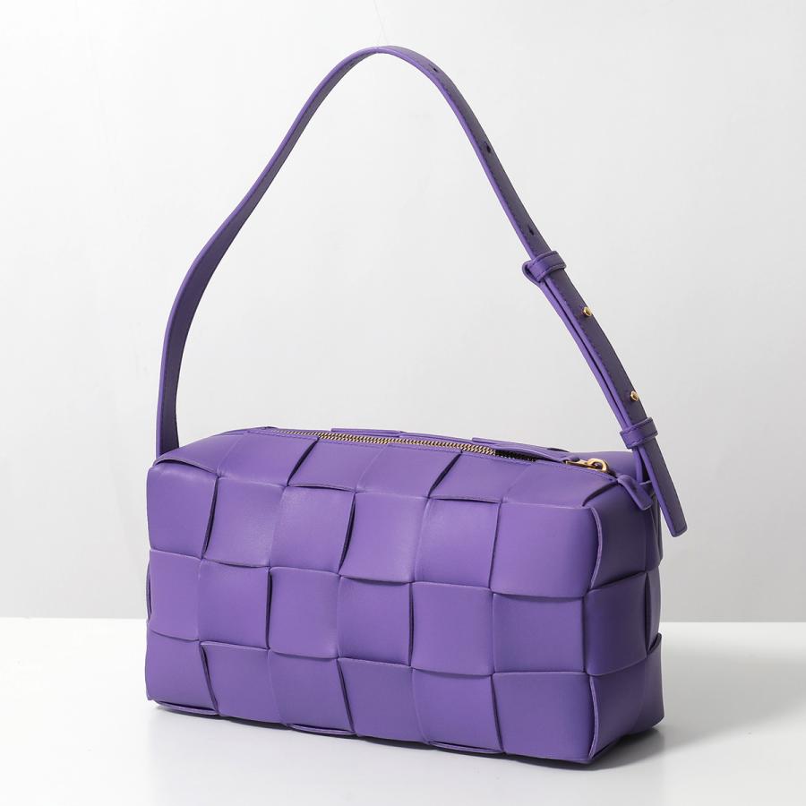 BOTTEGA VENETA（ボッテガ・ヴェネタ） ハンドバッグ ブリック