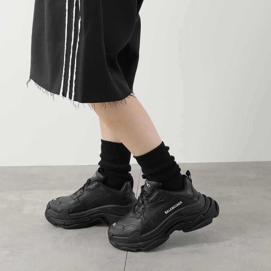 BALENCIAGA（バレンシアガ） スニーカー TRIPLE S SNEAKER トリプル