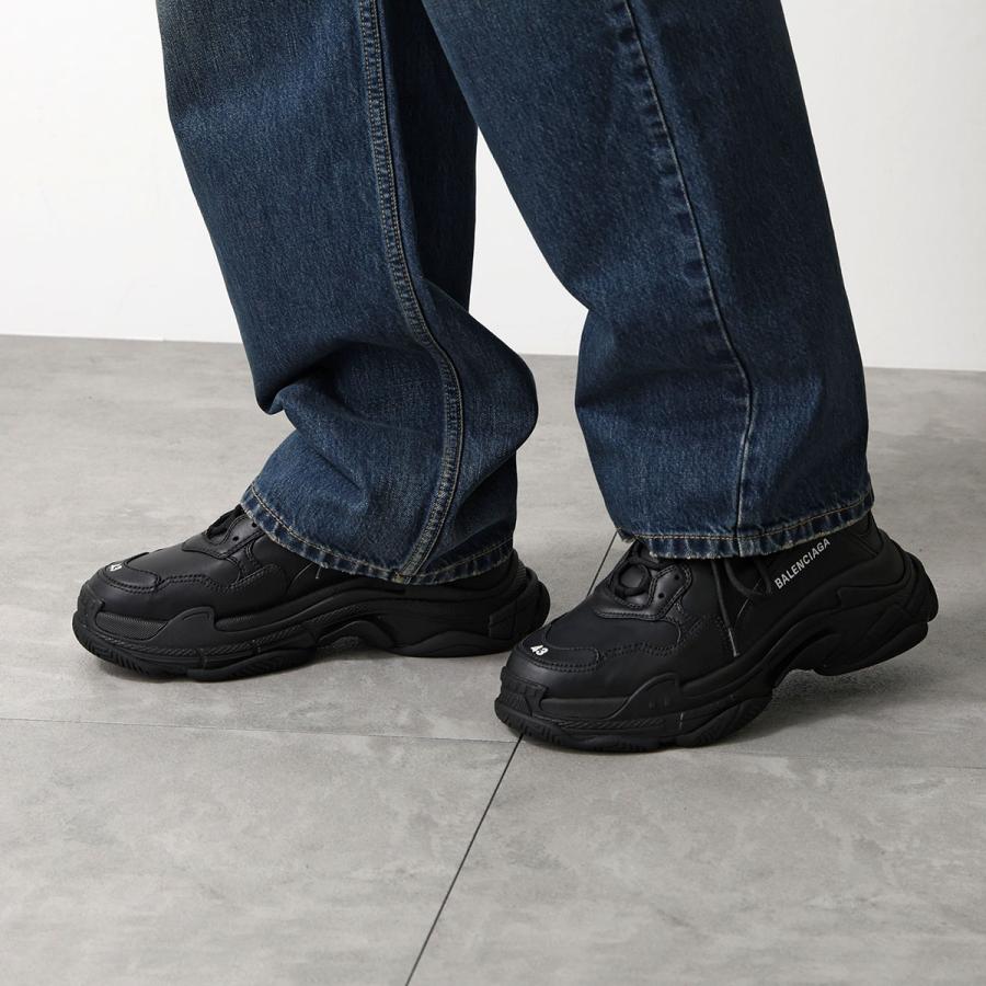 BALENCIAGA（バレンシアガ） スニーカー TRIPLE S SNEAKER トリプル