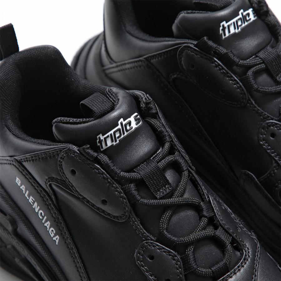 BALENCIAGA（バレンシアガ） スニーカー TRIPLE S SNEAKER トリプル