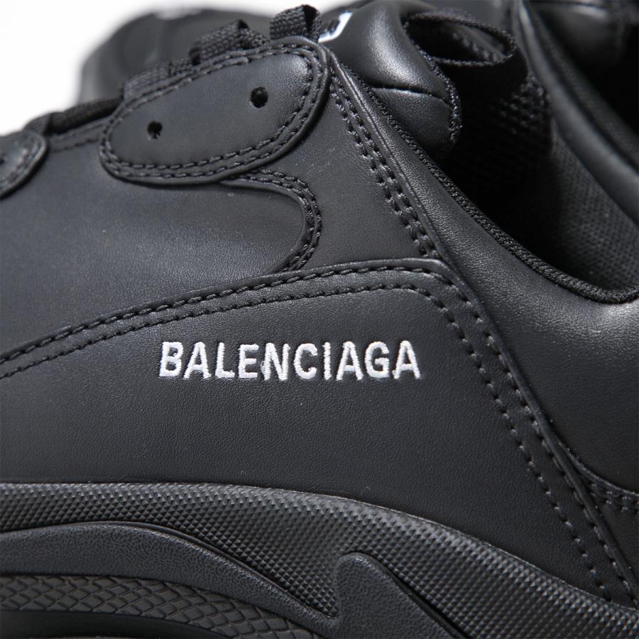 BALENCIAGA（バレンシアガ） スニーカー TRIPLE S SNEAKER トリプル