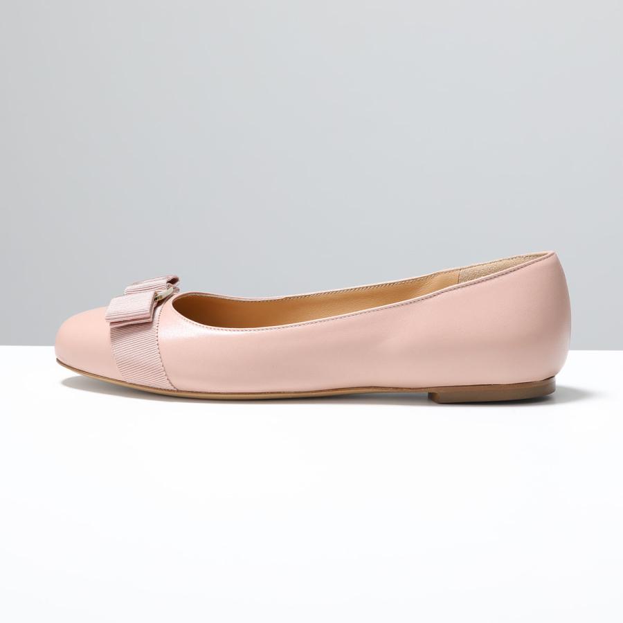 FERRAGAMO（フェラガモ） バレエシューズ VARINA SOF ヴァリナ 0774595