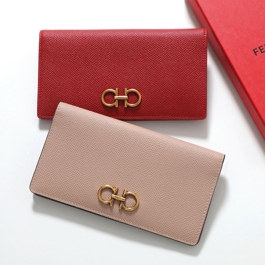FERRAGAMO（フェラガモ） 二つ折り長財布 GANCINI ガンチーニ 22D779