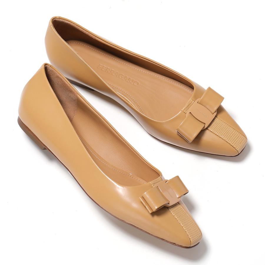 Salvatore Ferragamo フェラガモ フラットシューズ 7 FERRAGAMO（フェラガモ） パンプス SIWAR 0775926 0775930 レディース
