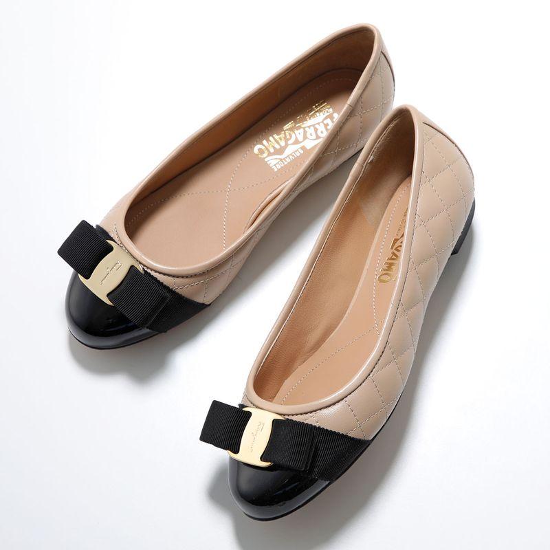 FERRAGAMO（フェラガモ） パンプス VARINA QUILTED ヴァリナ 0702228