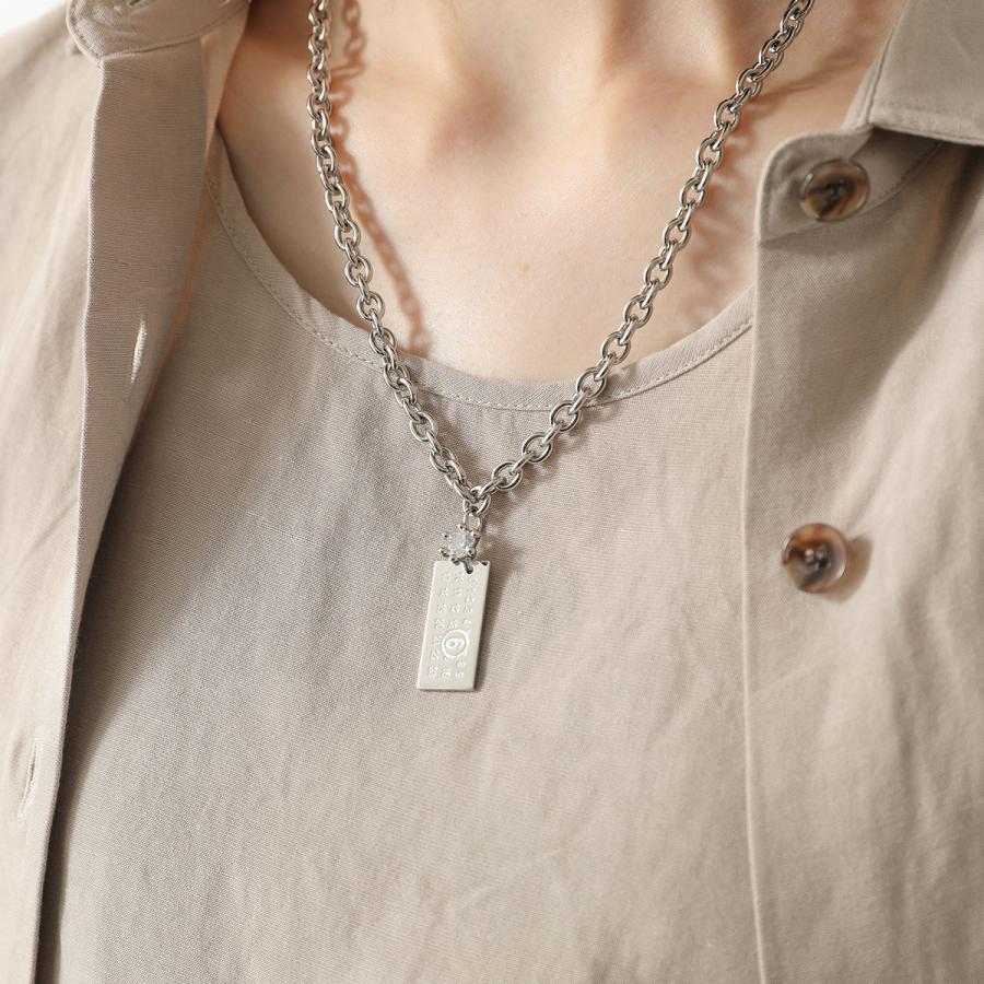 MM6 エムエムシックス メゾンマルジェラ ネックレス SM7UU0124 P9162 レディース メンズ ナンバリングロゴ ペンダント アクセサリー 951 SM7UU0124P9162951の画像