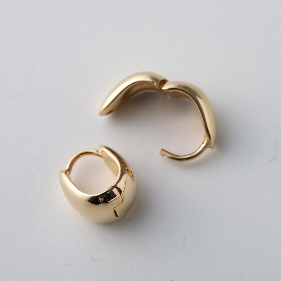 ANNIKA INEZ アニカイネズ フープピアス Petite Gentle Slope Hoops E1014-PTE レディース アクセサリー ゴールドの画像