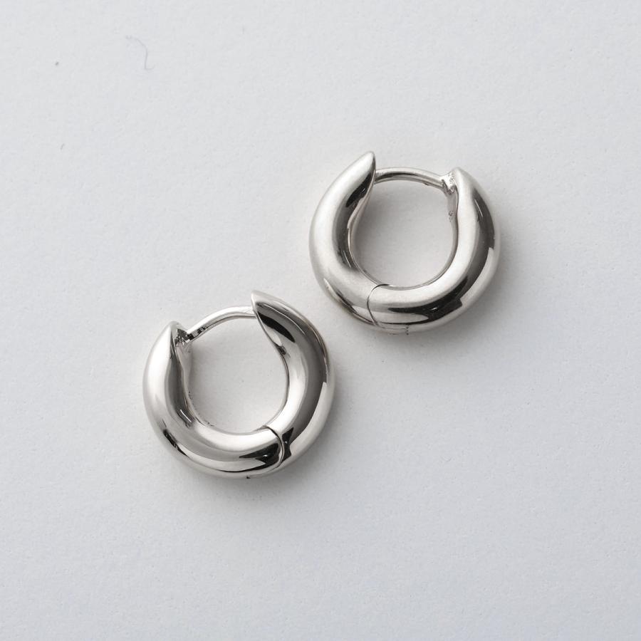ANNIKA INEZ アニカイネズ フープピアス Wide Oblique Hoops Sml E1005-SML レディース アクセサリー Silver925 シルバー925 シルバーの画像