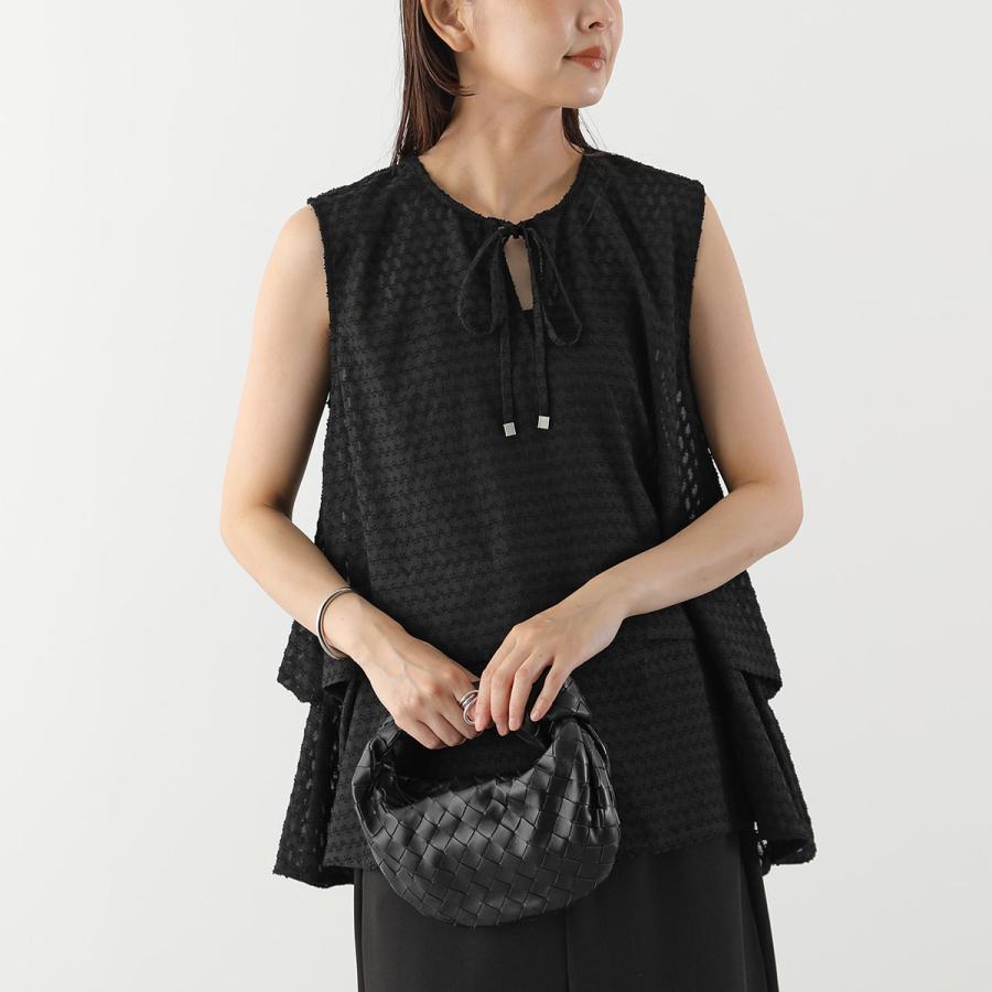 TORRAZZODONNA ブラックノースリーブ Torrazzo Donna（トラッゾドンナ） ブラウス Geometric Pattern
