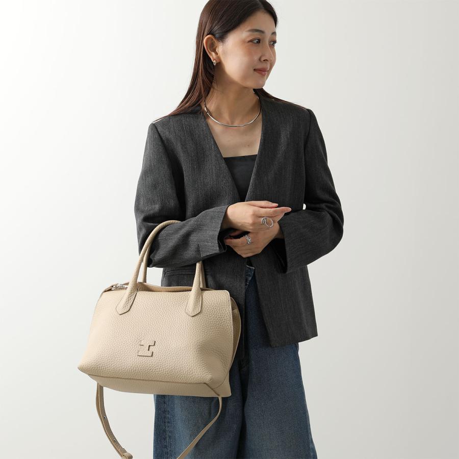 IACUCCI イアクッチ ハンドバッグ ALBA M アルバ 6251 レディース レザー ショルダーバッグ クロスボディ ロゴ 鞄の画像