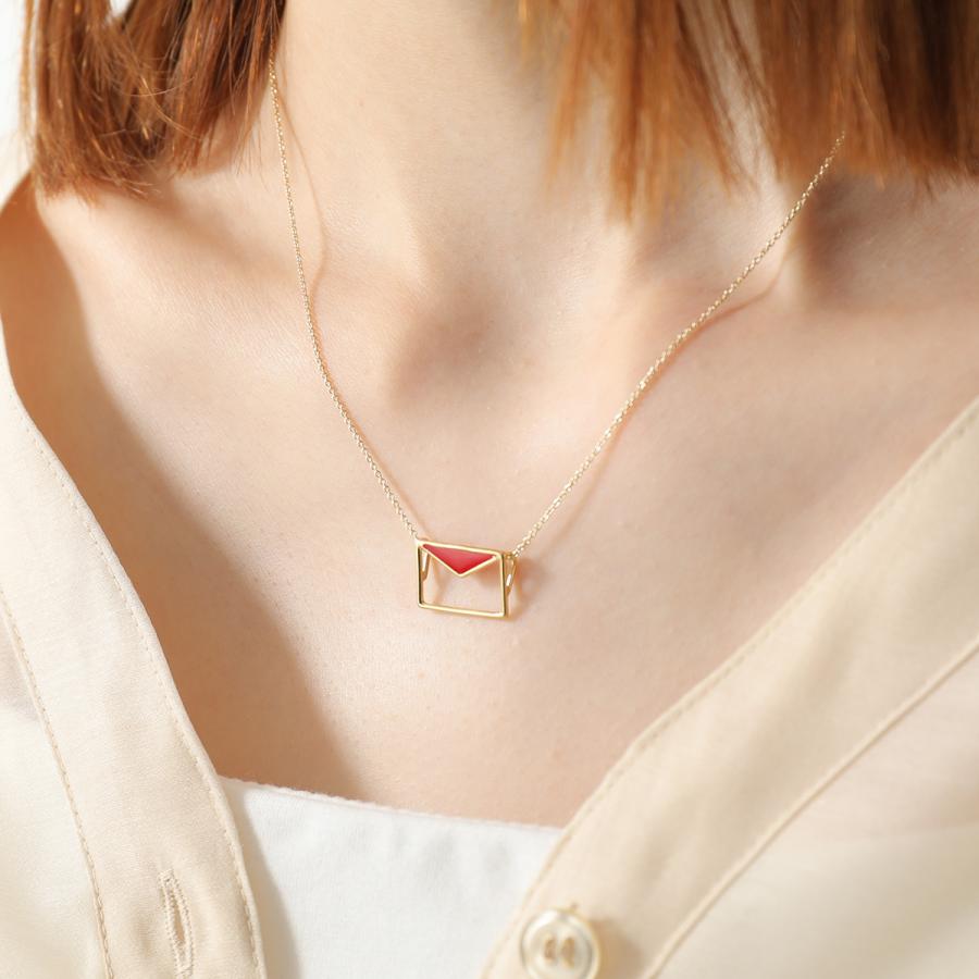 ALIITA アリータ ネックレス CARTA PRISMA NECKLACE ROLO レディース 手紙 レター モチーフ エナメル ペンダント アクセサリー G2000/YELLOW-GOLD-9KTの画像