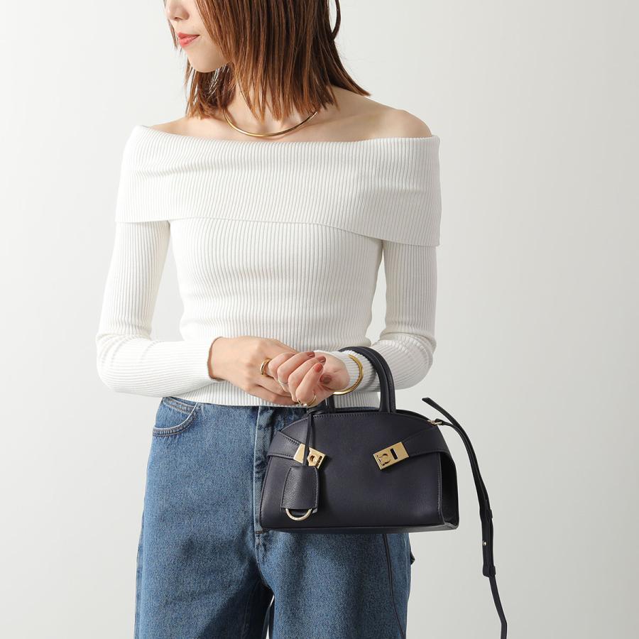 FERRAGAMO（フェラガモ） ハンドバッグ HUG MINI ハグ ミニ 215975