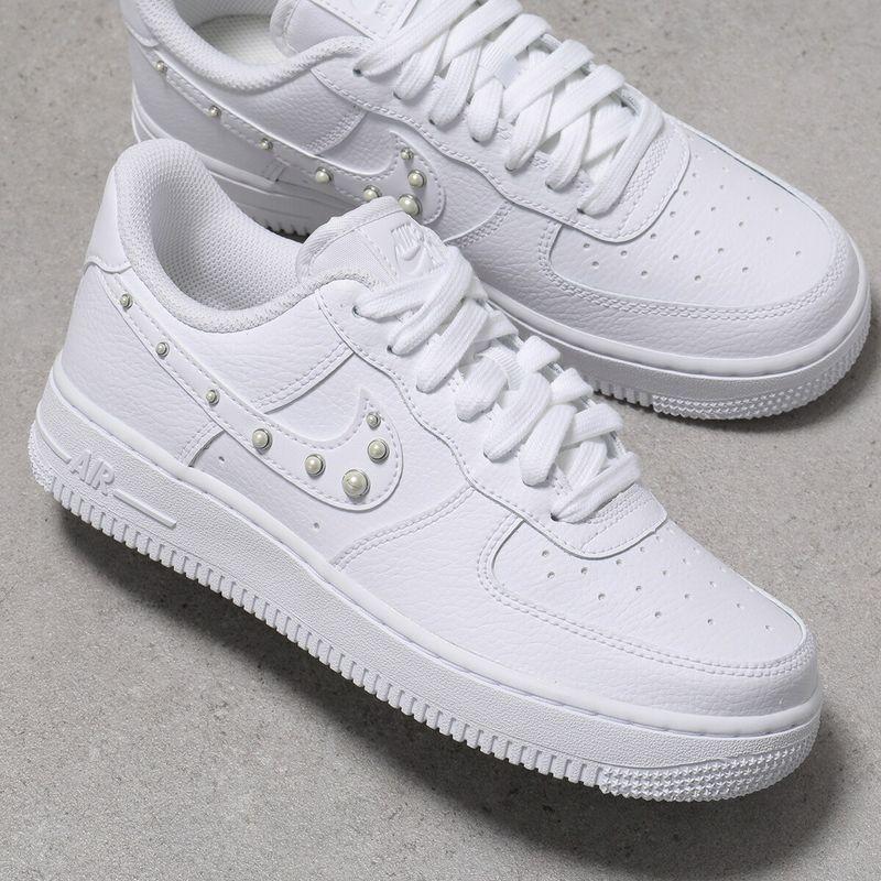 NIKE（ナイキ） スニーカー AIR FORCE 1 '07 エア フォース IU7557-100