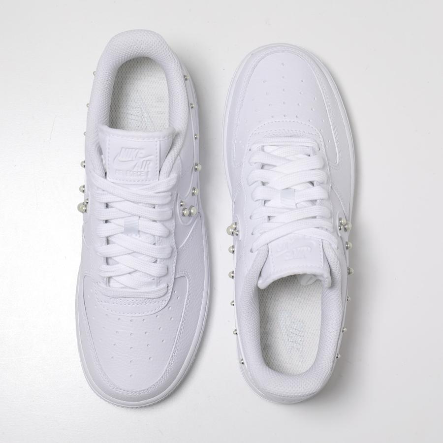 NIKE（ナイキ） スニーカー AIR FORCE 1 '07 エア フォース IU7557-100