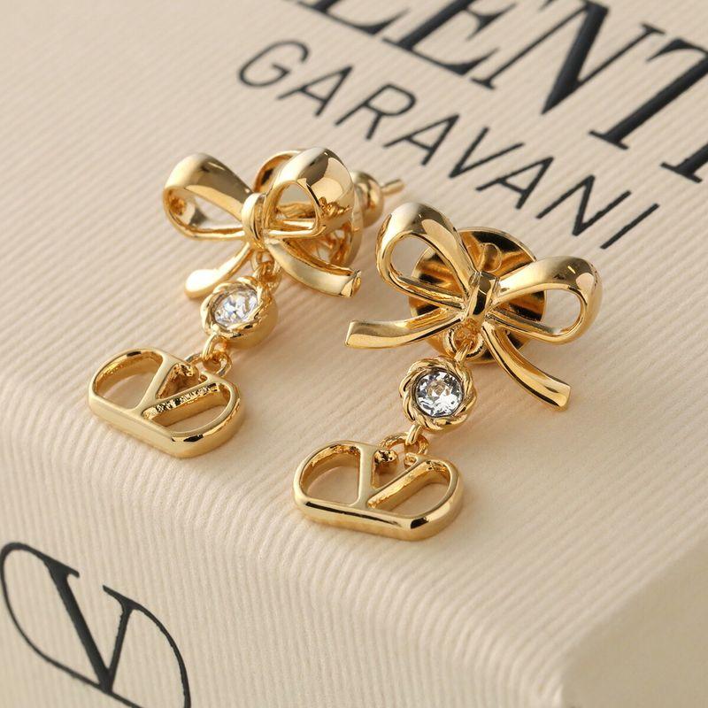 VALENTINO（ヴァレンティノ） ピアス 8W0J0BU9YCW レディース スタッド