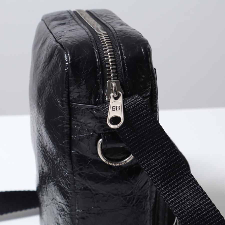 BALENCIAGA バレンシアガ ショルダーバッグ SUPERBUSY 867381 210C8 メンズ BBロゴ アリーナラムスキン アンティーク調シルバー鞄 1000の画像
