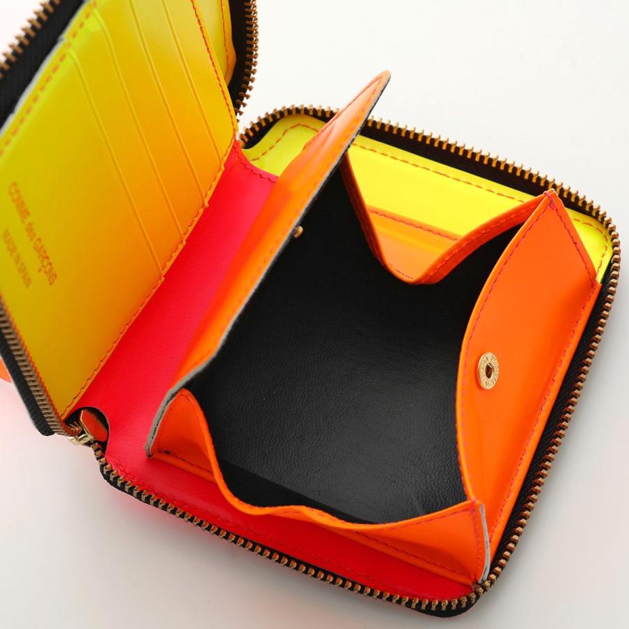 COMME des GARCONS（コムデギャルソン） 【訳あり】Wallet COMME des