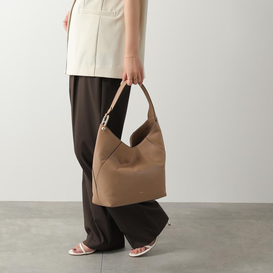 FURLA（フルラ） ハンドバッグ LARA M ララ WB01900 HSF000 レディース