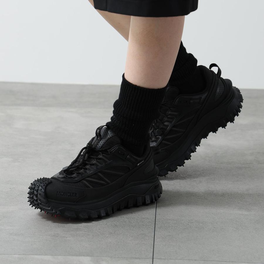 極美品 モンクレール ローカットスニーカー トレイルグリップ ゴアテックス MONCLER（モンクレール） スニーカー TRAILGRIP GTX トレイルグリップ