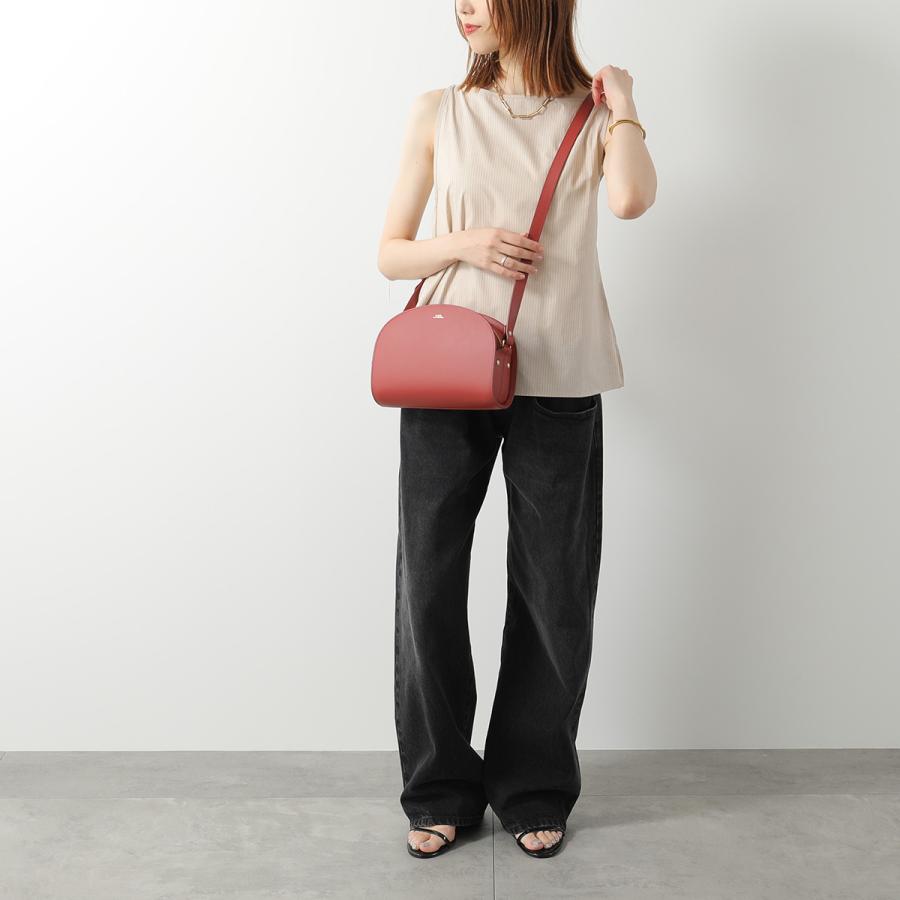 【極美品】A.P.C ボディバッグ　ショルダーバッグ A.P.C.（アーペーセー） 【カラー限定特価】APC A.P.C. ショルダー