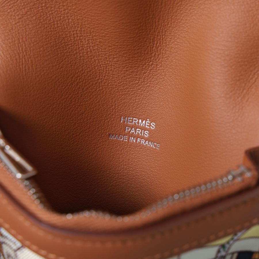 HERMES（エルメス） 二つ折り財布 アヴェックソワ コンパクト Avexois