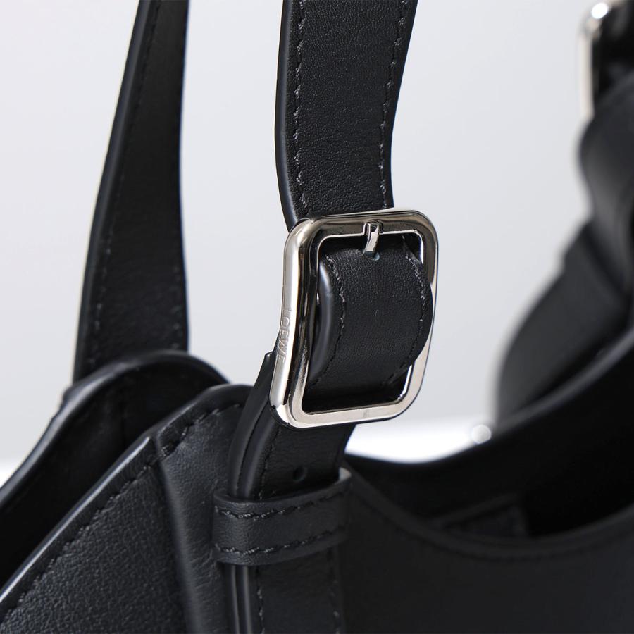 LOEWE（ロエベ） ショルダーバッグ HAMMOCK FLIP ハンモック フリップ