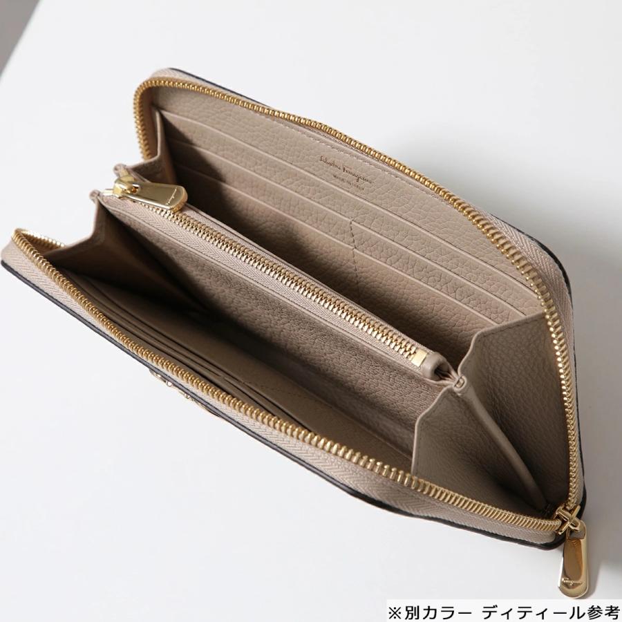 FERRAGAMO（フェラガモ） ラウンドファスナー長財布 220405 レディース