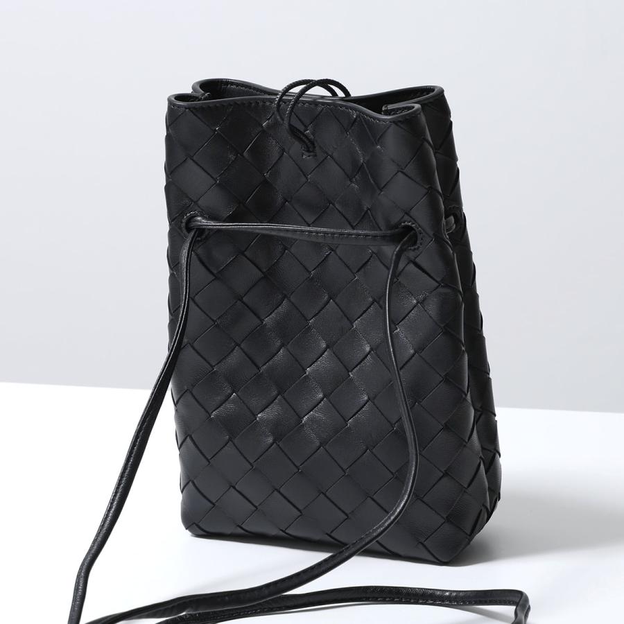 BOTTEGA VENETA（ボッテガ・ヴェネタ） ショルダーバッグ Andiamo