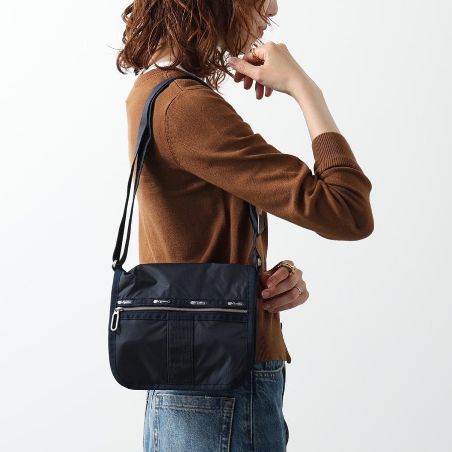 LeSportsac レスポートサック エッセンシャル 紺 軽量ショルダー LeSportsac（レスポートサック） ショルダーバッグ ESSENTIAL FLAP BAG