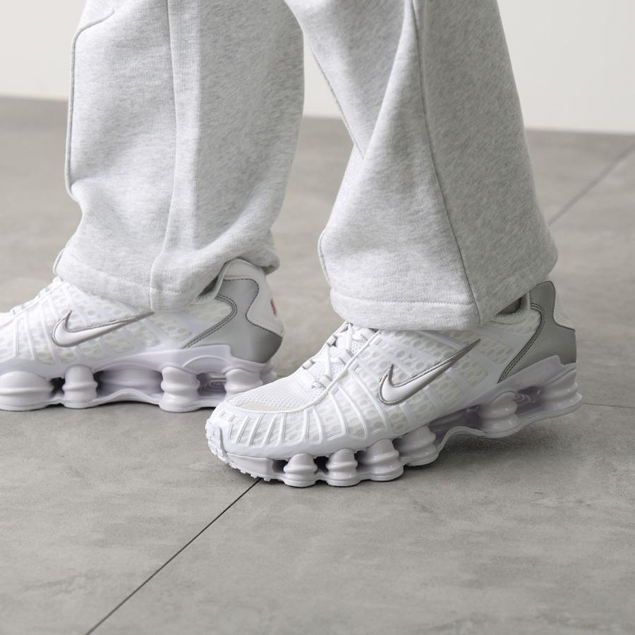 NIKE（ナイキ） スニーカー SHOX TL ショックス AV3595-100 メンズ