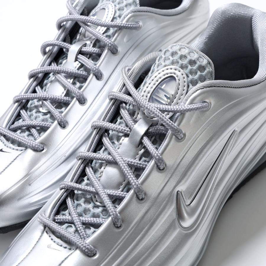 NIKE（ナイキ） スニーカー W NIKE SHOX Z MET ショックス IO7843-002