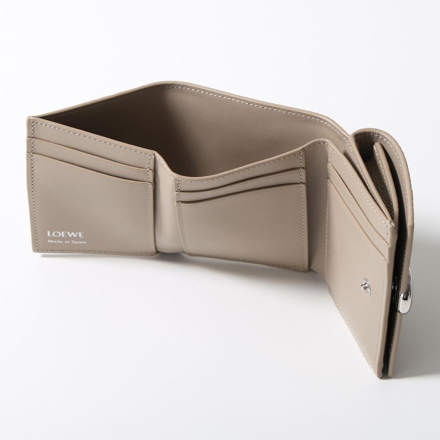 LOEWE（ロエベ） 三つ折り財布 PEBBLE TRIFOLD WALLET ペブル トライ
