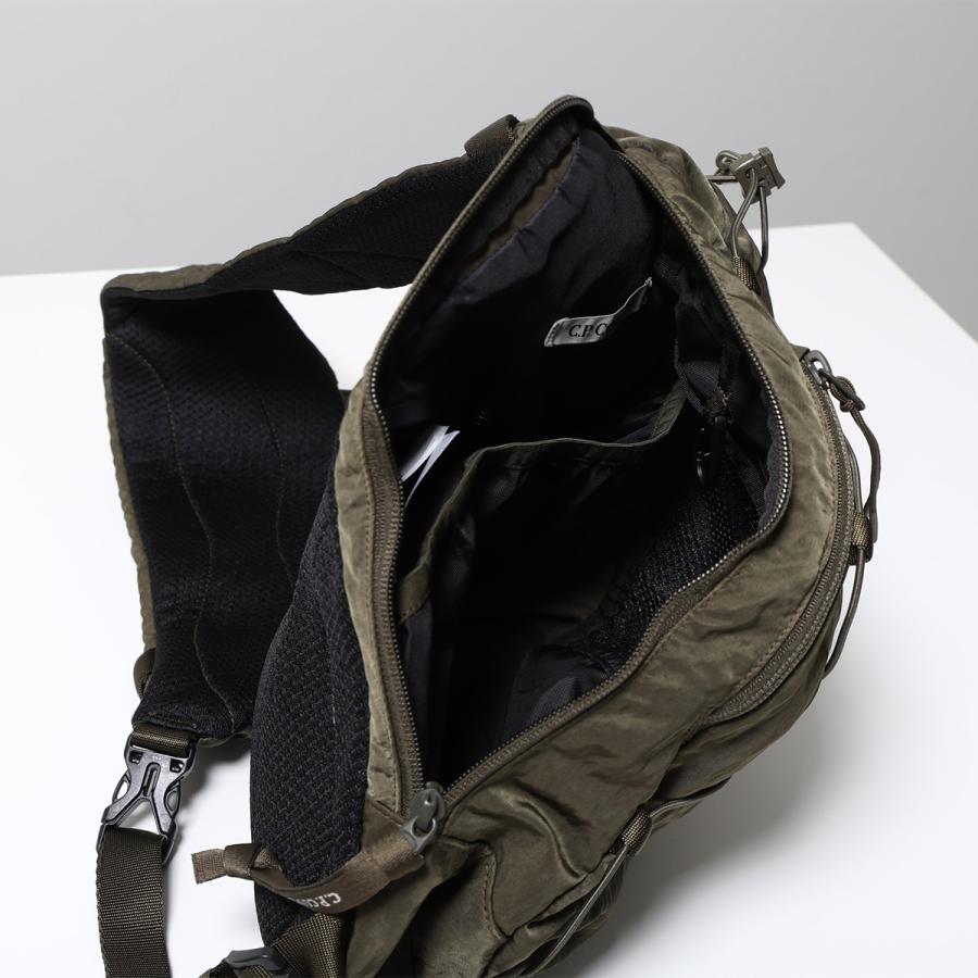 C.P. COMPANY（シーピーカンパニー） ボディバッグ Nylon B Crossbody