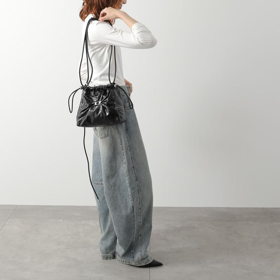 ロ*ム様 DIESEL ショルダーバッグ DIESEL（ディーゼル） ショルダーバッグ SCRUNCH-D BUCKET X10325