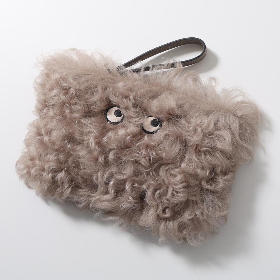ANYA HINDMARCH（アニヤ・ハインドマーチ） クラッチバッグ Clutch