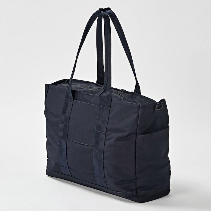 Munsingwear ブラックトートバッグ Munsingwear ブラック トートバッグ ファスナー開閉 内外