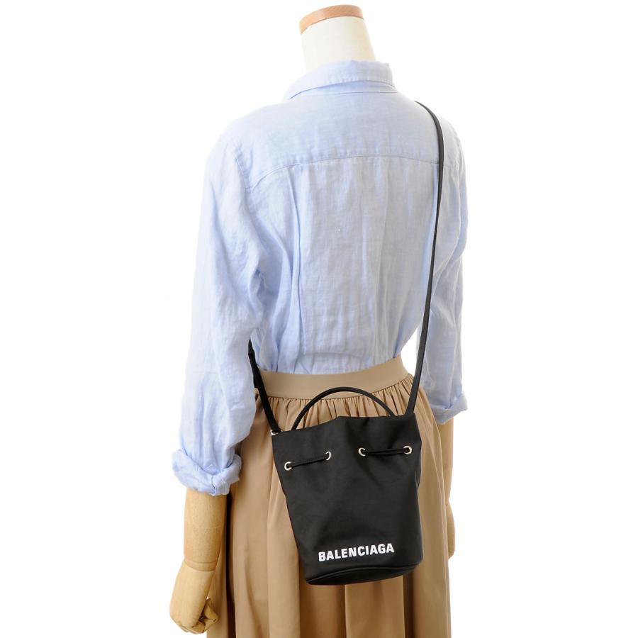BALENCIAGA（バレンシアガ） ショルダーバッグ レディース ブラック