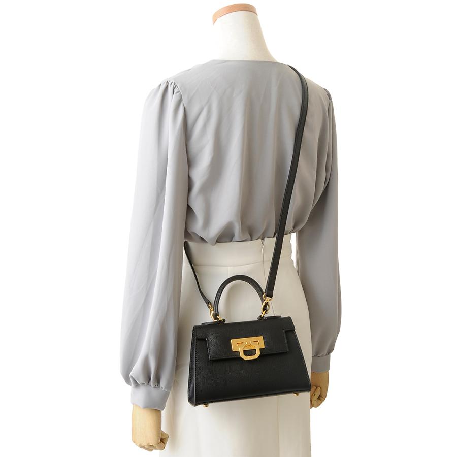 未使用級 ✨カルボッティ 2way リシア 241 レザー ブラック カルボッティ CARBOTTI カルボッティ CARBOTTI Licia 241 ショルダー