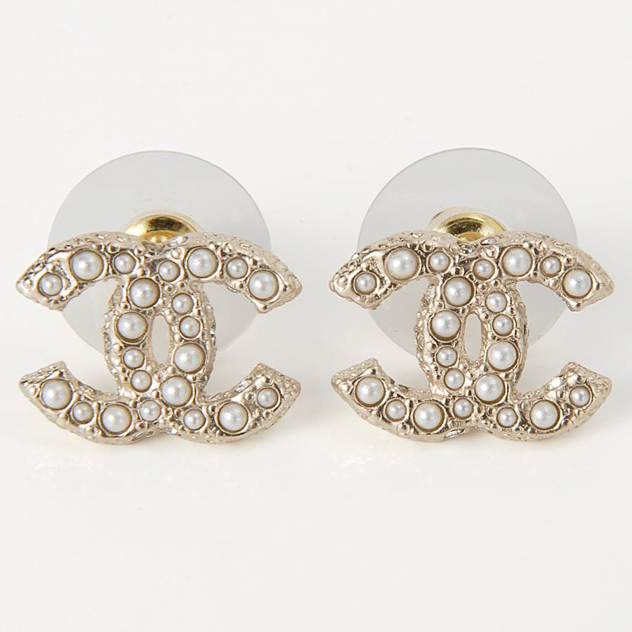 CHANEL（シャネル） ピアス レディース ゴールド A64766 B06258 ND321