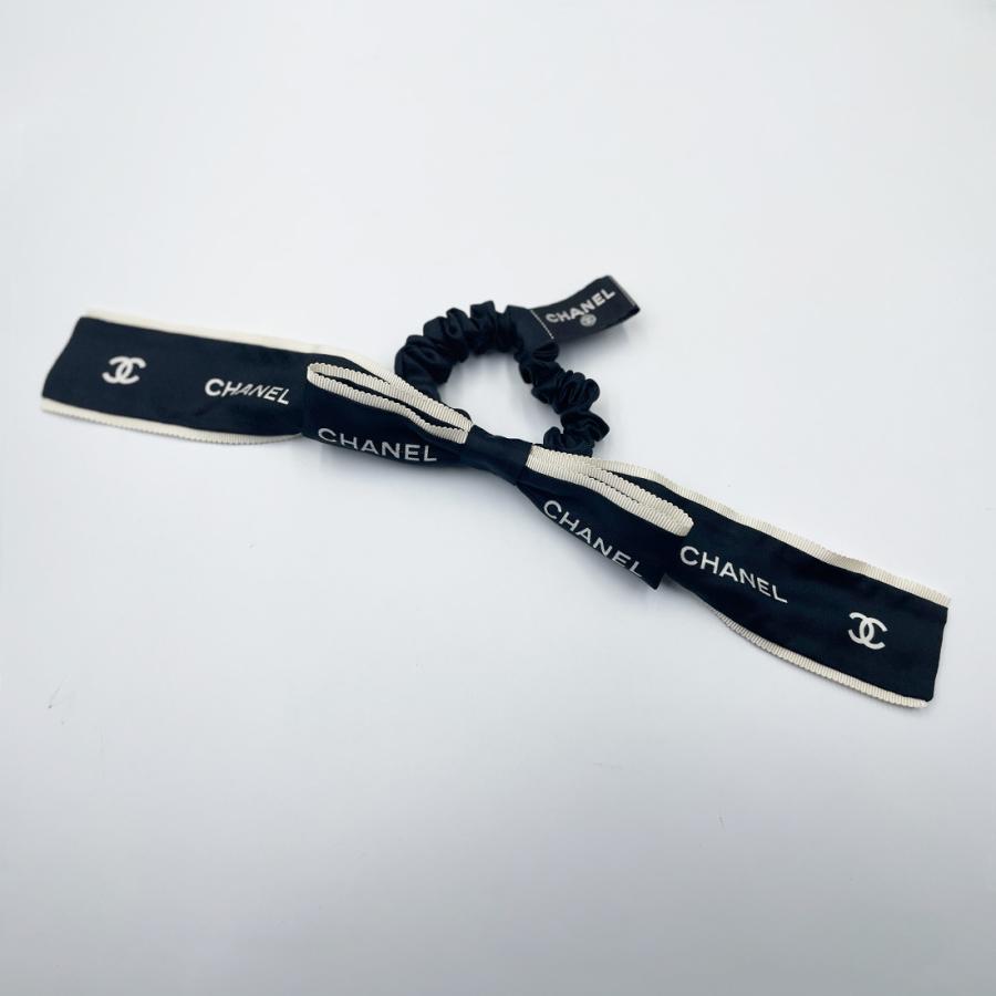 CHANEL シャネル　シュシュ　ココマーク CHANEL シャネル シュシュ ココマーク柄 ホワイト ブラック