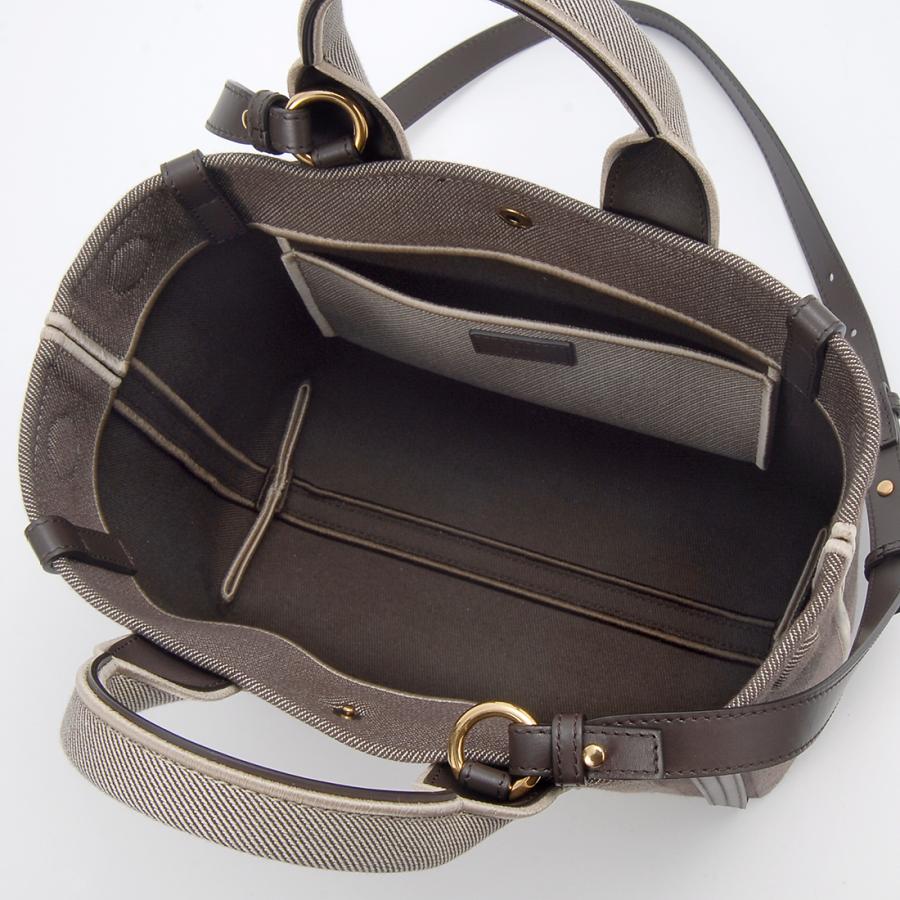 Chloe クロエ ショルダーバッグ CHC25SS911O65 クロエキャリー Chloe クロエ ショルダーバッグ レディース CHC25SS911O65